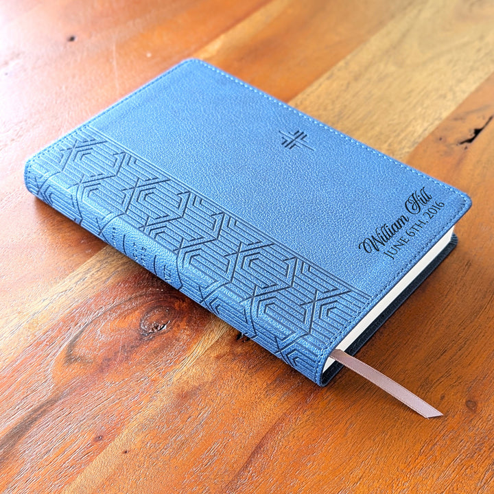 Biblia NVI Personalizada para Niños - Rosa | Nombre grabado