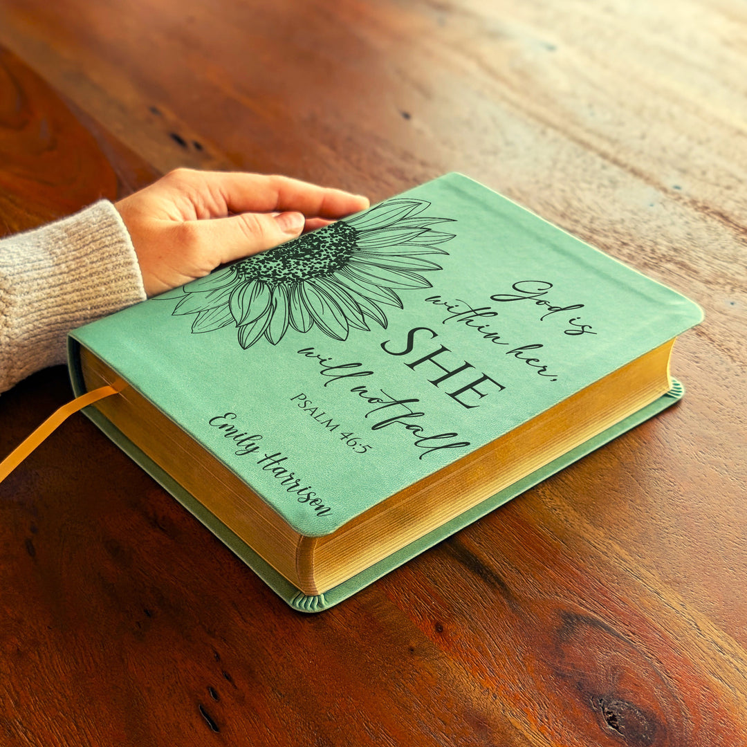 Biblia de estudio NLT personalizada – Verde salvia | Girasol