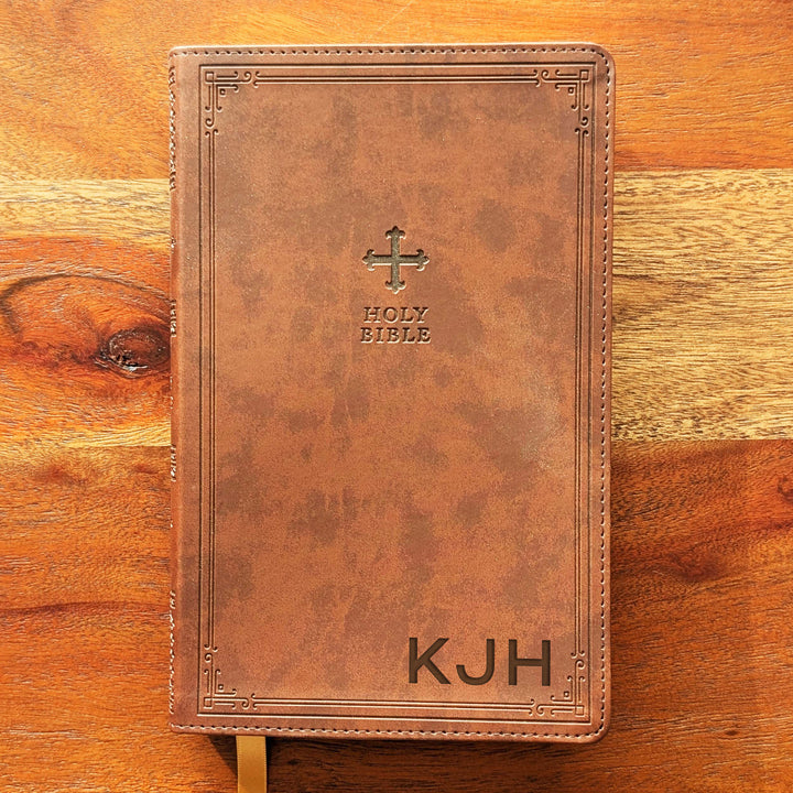Biblia NVI Personalizada para Niños - Rosa | Nombre grabado