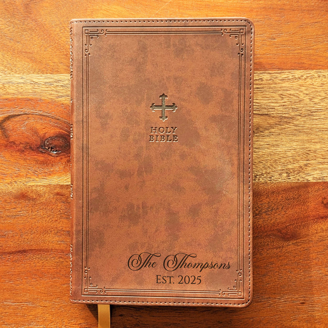 Biblia NVI Personalizada para Niños - Rosa | Nombre grabado