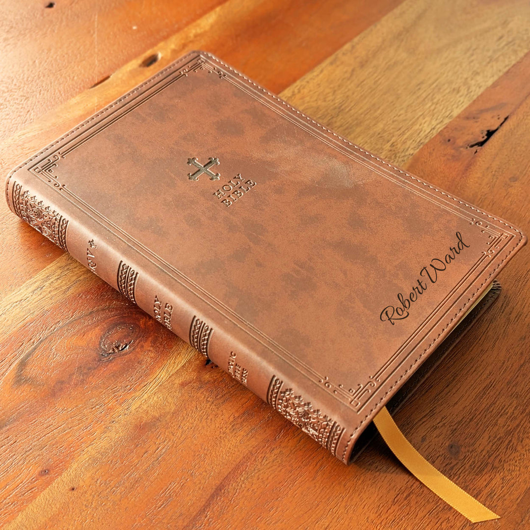 Biblia NVI Personalizada para Niños - Rosa | Nombre grabado