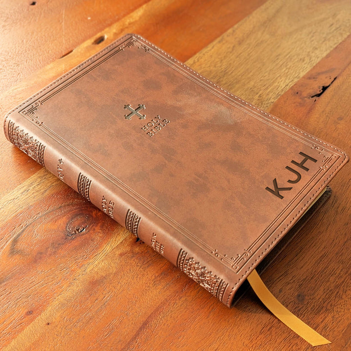 Biblia NVI Personalizada para Niños - Rosa | Nombre grabado