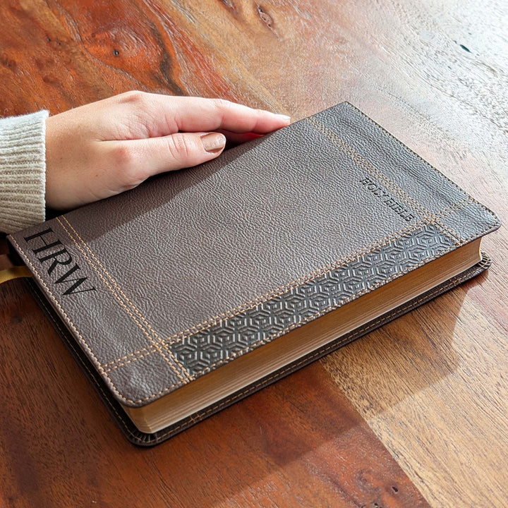 Biblia NVI Personalizada para Niños - Rosa | Nombre grabado