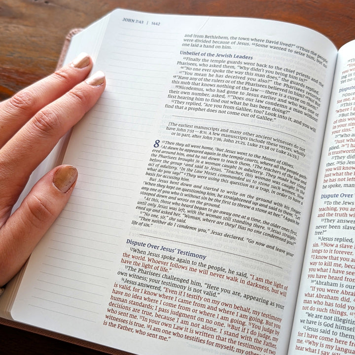 Biblia NVI Personalizada para Niños - Rosa | Nombre grabado