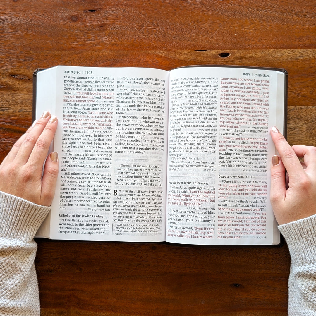 Biblia NVI Personalizada para Niños - Rosa | Nombre grabado