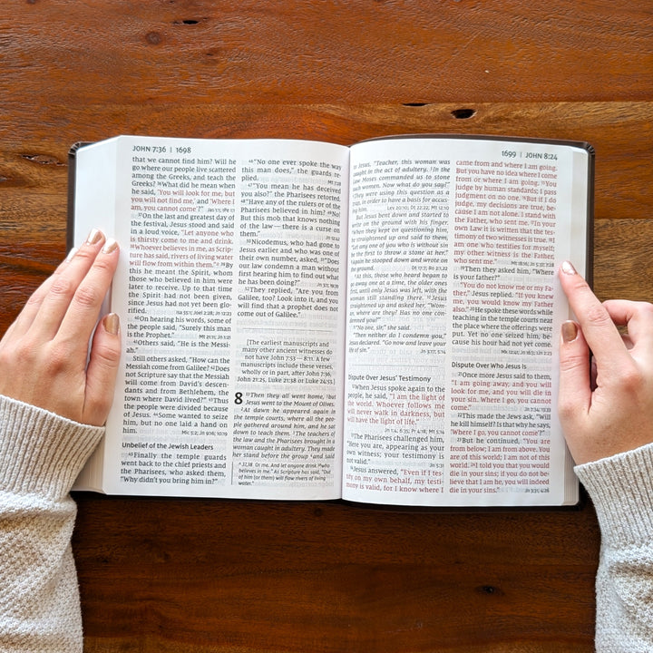 Biblia NVI Personalizada para Niños - Rosa | Nombre grabado