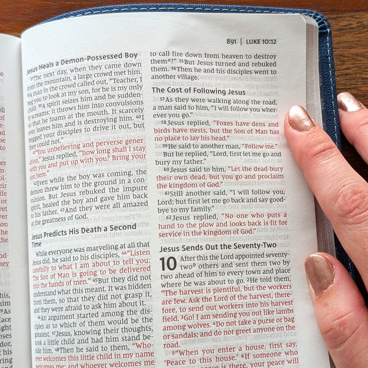Personalized NIV Thinline Bible for Teens –  Navy | Engraved Name