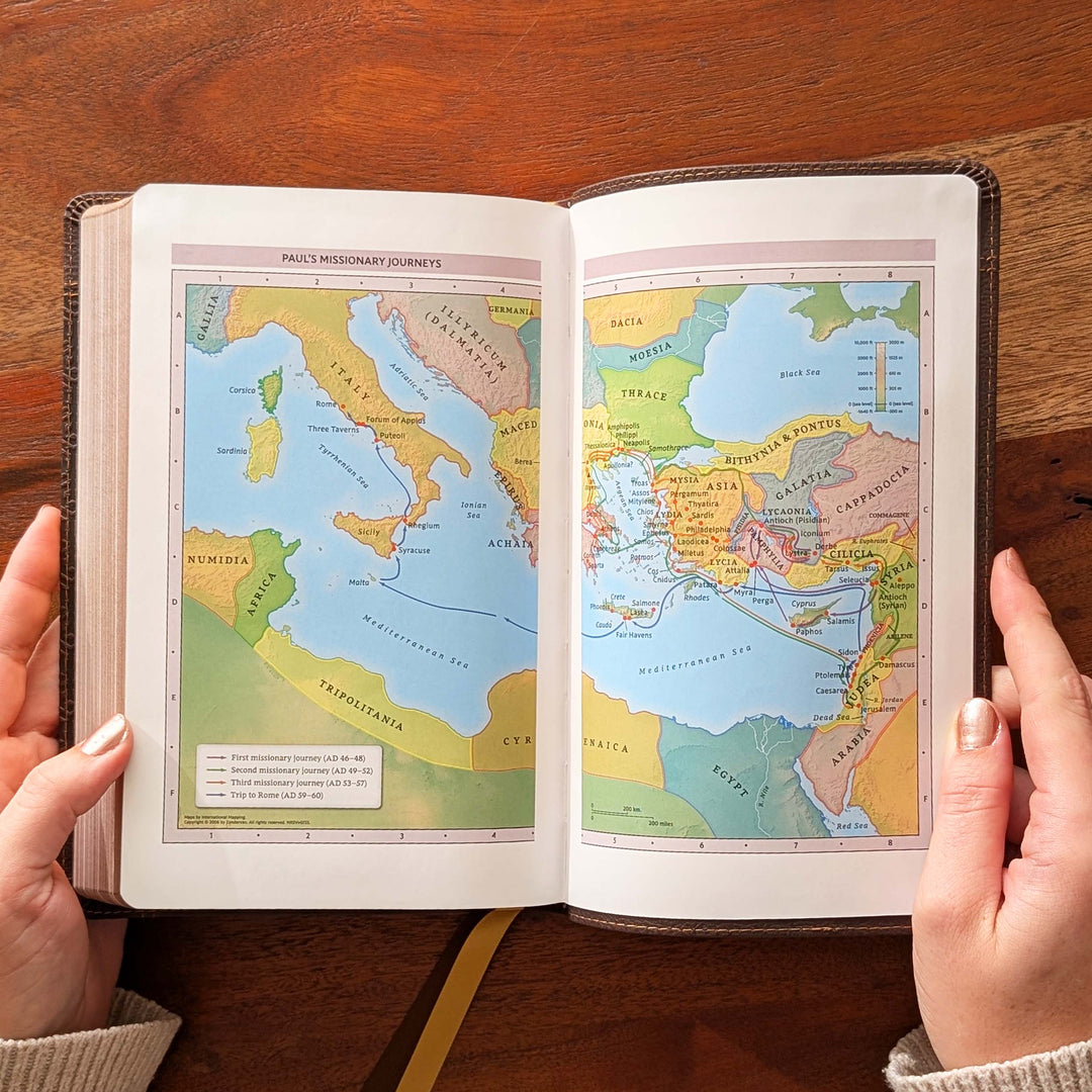 Biblia NVI Personalizada para Niños - Rosa | Nombre grabado
